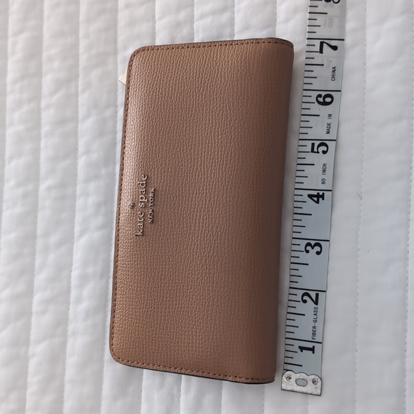 Kate Spade Tan Wallet - Picture 9 of 10